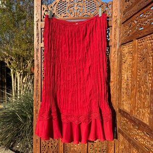 Robbie Bee Red Crinkled Midi Skirt with Lace Hem
